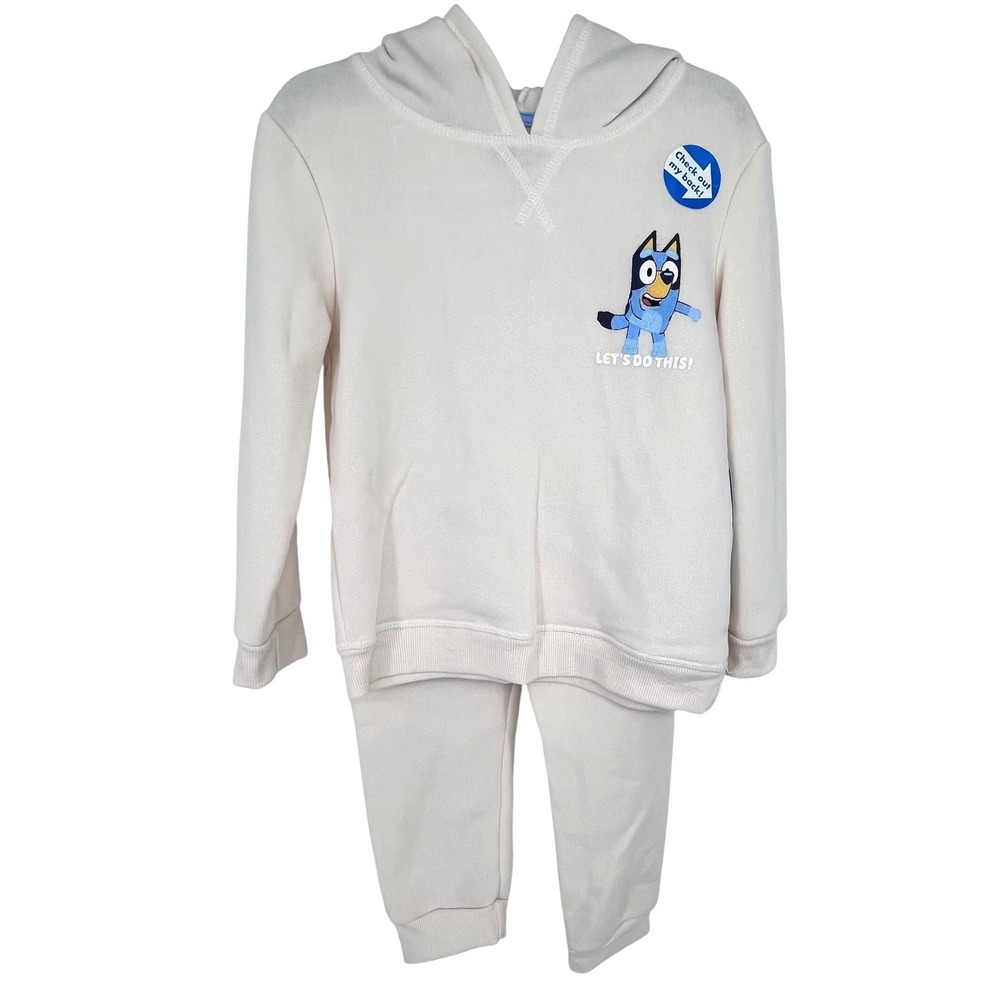 Bluey Hoodie and Sweatpants Set Kids 4T Cream Heeler Family Graphics NEW